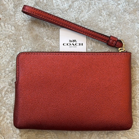 Brand New Coach Genuine Leather Wristlet Metallic Clay Red Crown Zippered Clutch - Picture 5 of 14